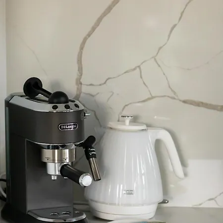 Sea Light - Comfort - By Rentmonkey Apartment