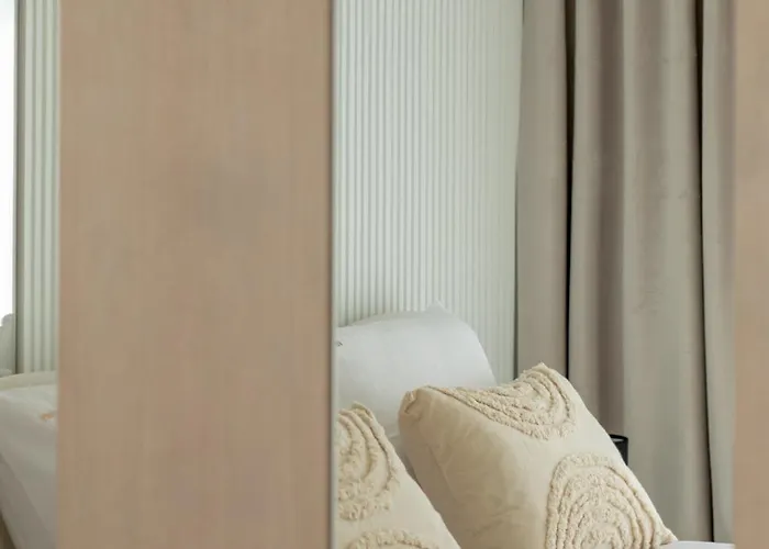 Sea Light - Comfort - By Rentmonkey Apartman